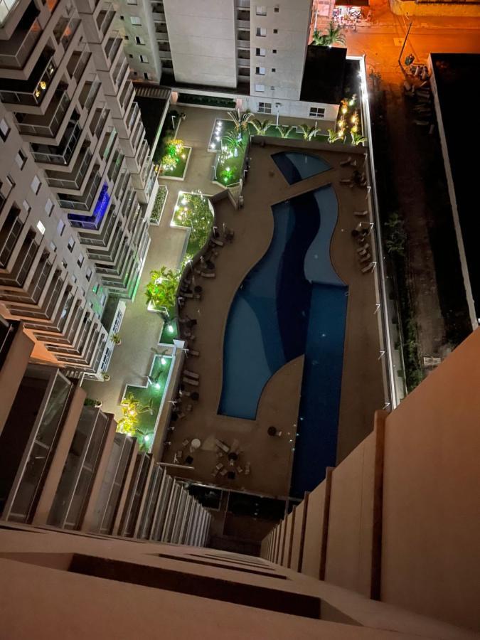 Lazer De Resort A Poucos Passos Da Praia Гуаружа Экстерьер фото